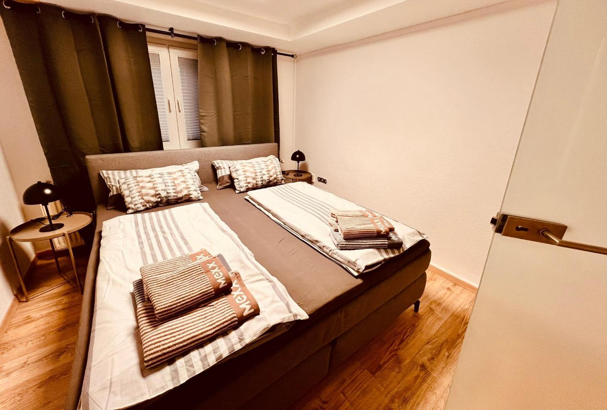 Cologne Luxe Living: Opulent Elegance Unleashed Διαμέρισμα Εξωτερικό φωτογραφία