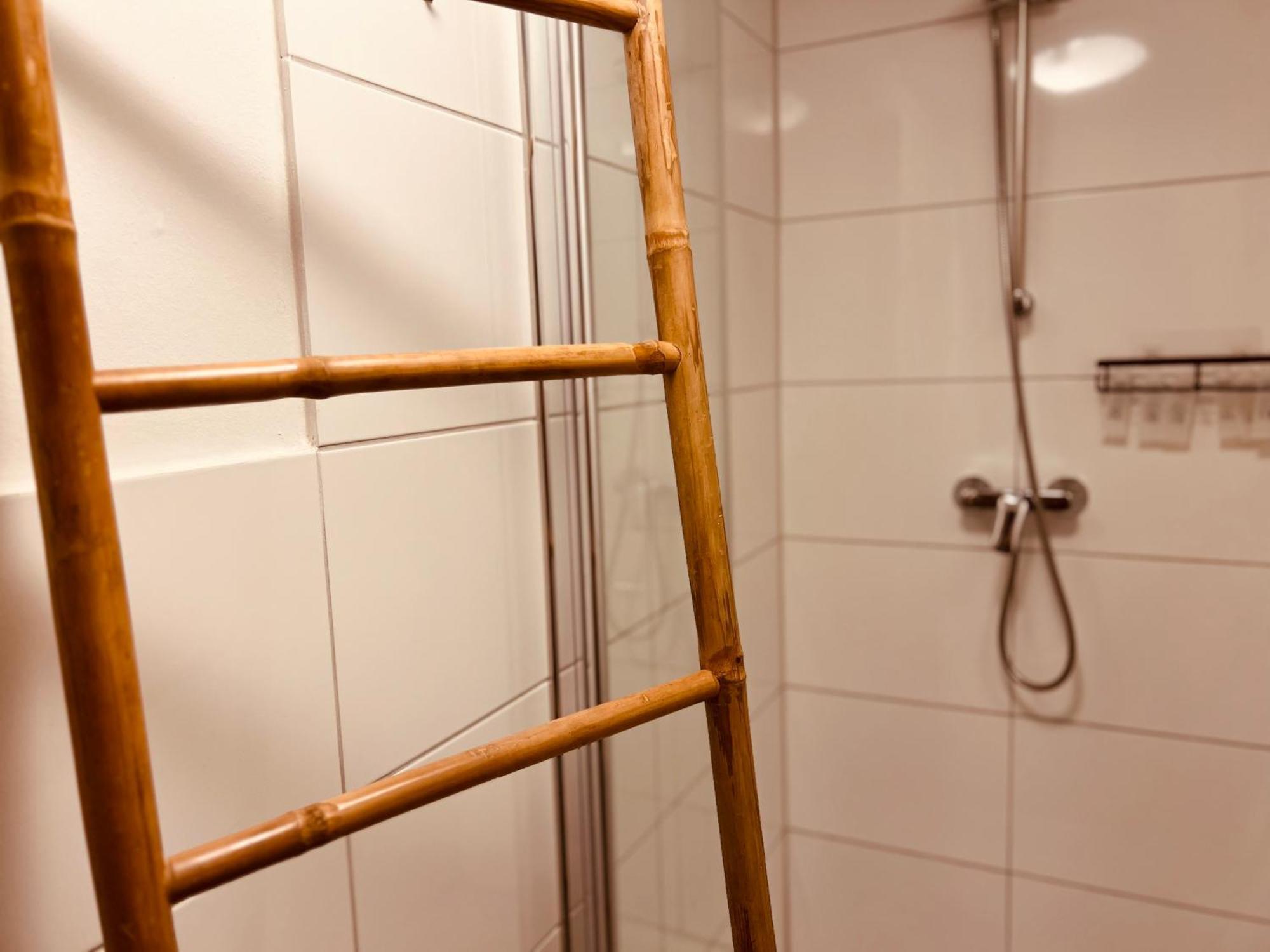 Cologne Luxe Living: Opulent Elegance Unleashed Διαμέρισμα Εξωτερικό φωτογραφία